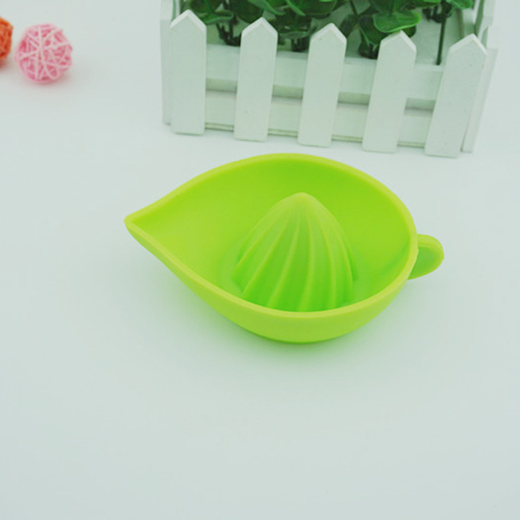 Wholesale of various specifications of manual juicers for kitchenware, lemon juicers, and silicone kitchen tools pic 7