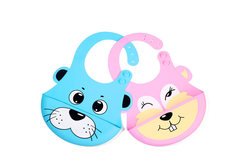 Foshan Source Factory customizes food-grade baby silicone bibs, saliva wipes and creative cartoon baby food bags pic 1