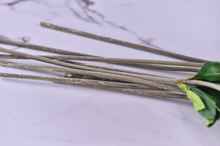 Dongli Flower Industry Factory directly sells artificial roses, ice mountain roses, home furnishings, hotels, shopping malls, wedding decorations, artificial flower bouquets, and high-end ornaments pic 17