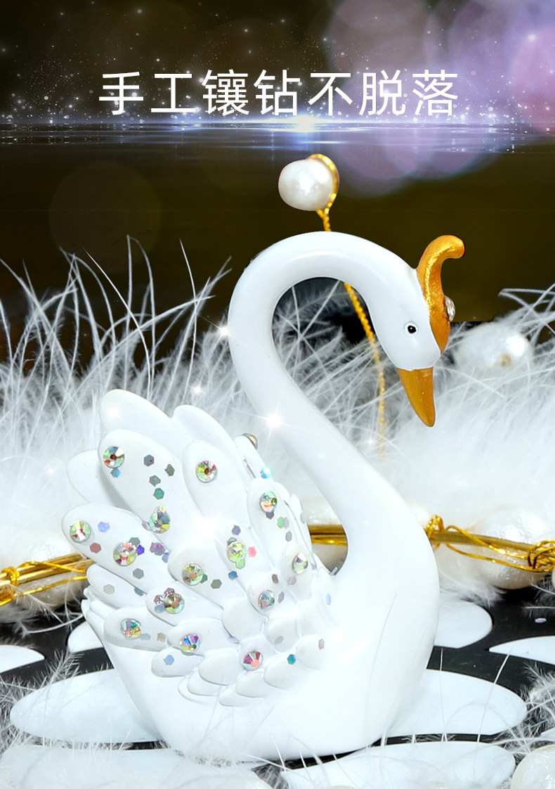 汽车摆件镶钻天鹅情侣高档香水座车载车内饰品女神款网红女士装饰详情8