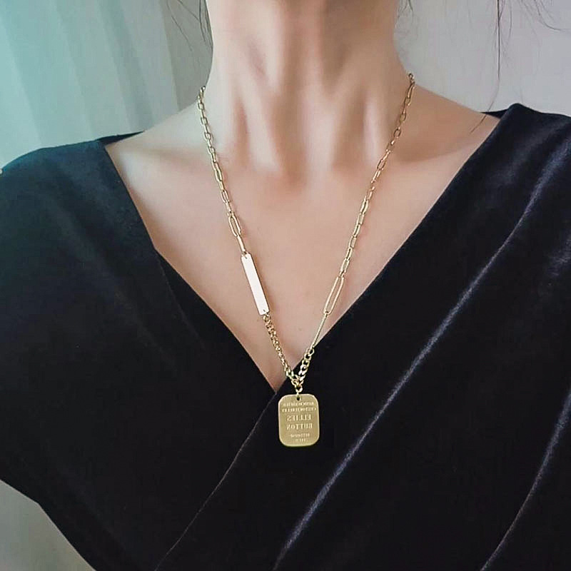 Titanio acero collar mujer inglés número mariposa pequeña cintura bruta clavícula gargantilla influencers en vivo el mismo estilo no se pierde color accesorios marea pic 23