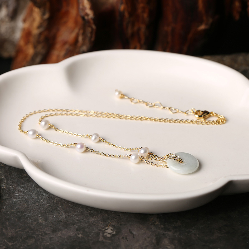 Original handcrafted 14k gold-encrusted pearl Hetian jade pendant, retro necklace, jade peace clasp, collarbone chain, elegant style pic 6