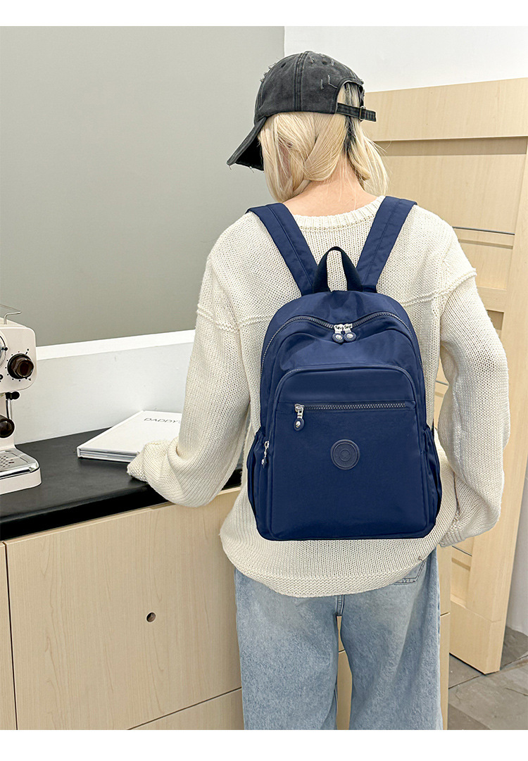 厂家百搭牛津布双肩包女2025新款大容量轻便旅行背包女批发详情27