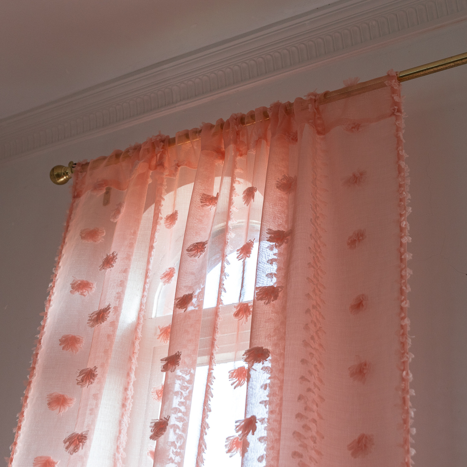 Cross-border best-selling Instagram influencer finished yellow niche light and thin window screen for living rooms and bedrooms. Manufacturer pic 19