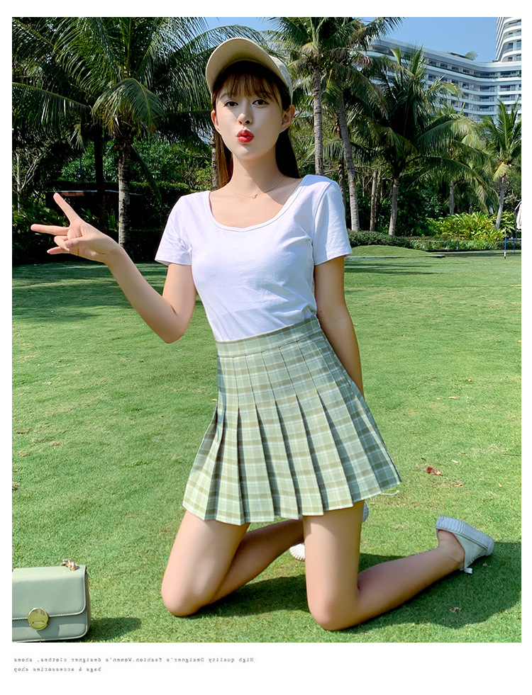 2021 New Korean-style high-waisted, slimming, versatile and anti-glare A-line checkered pleated skirt short skirt for women pic 22