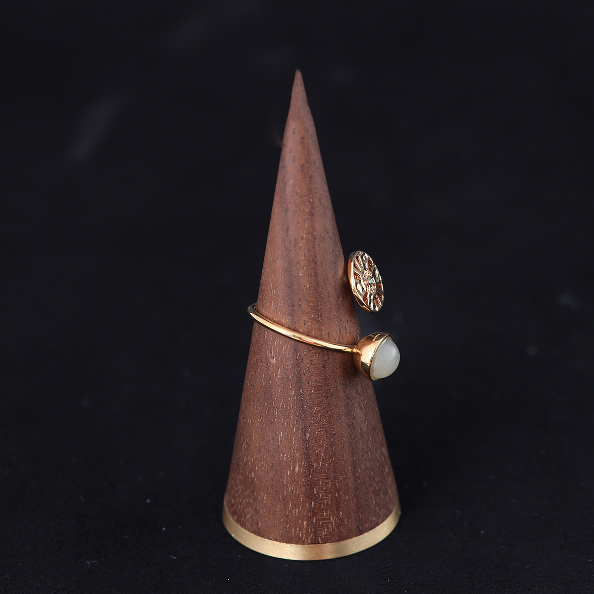 中古vintage时尚高级感复古轻奢小众青岛工厂批发青色石戒指女款详情5