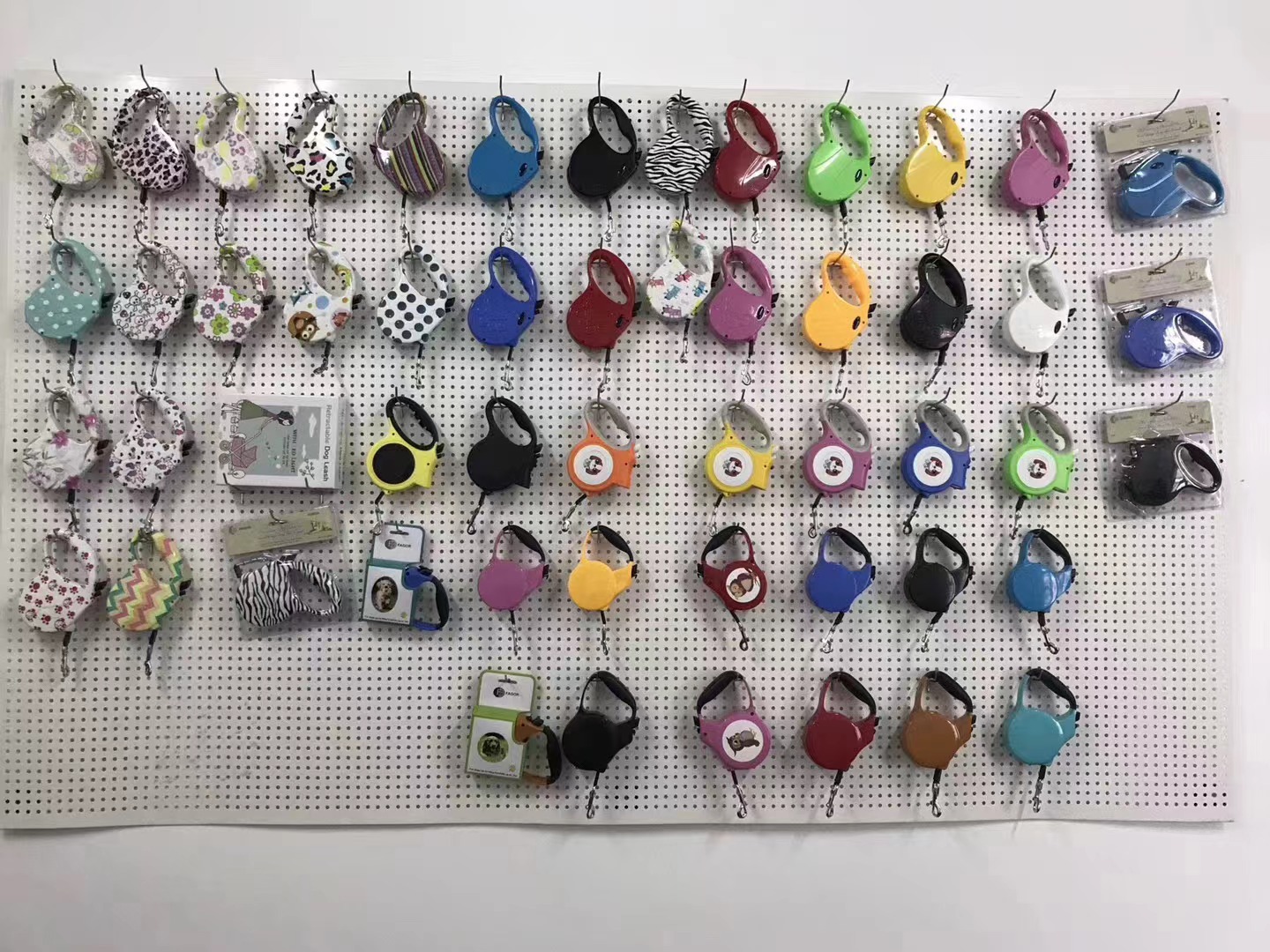 Retractable dog leash, 3-meter or 5-meter automatic retractable leash, dog walking leash, pet supplies, small and medium-sized dog walking wonder pic 11