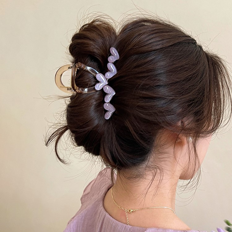 Elegant, heart-shaped claw clip for women, high-end shark clip, simple and versatile clip, headwear, hair clip, back of the head, hair clipper, ins pic 15