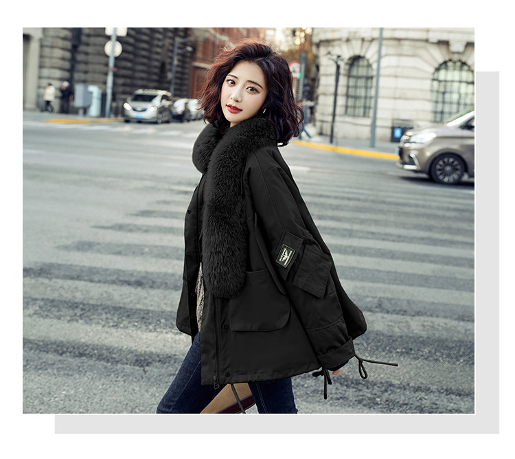 A loose 2020 new winter coat for women in Korean style, with fleece and thickening, a short and eye-catching cotton-padded jacket pic 22