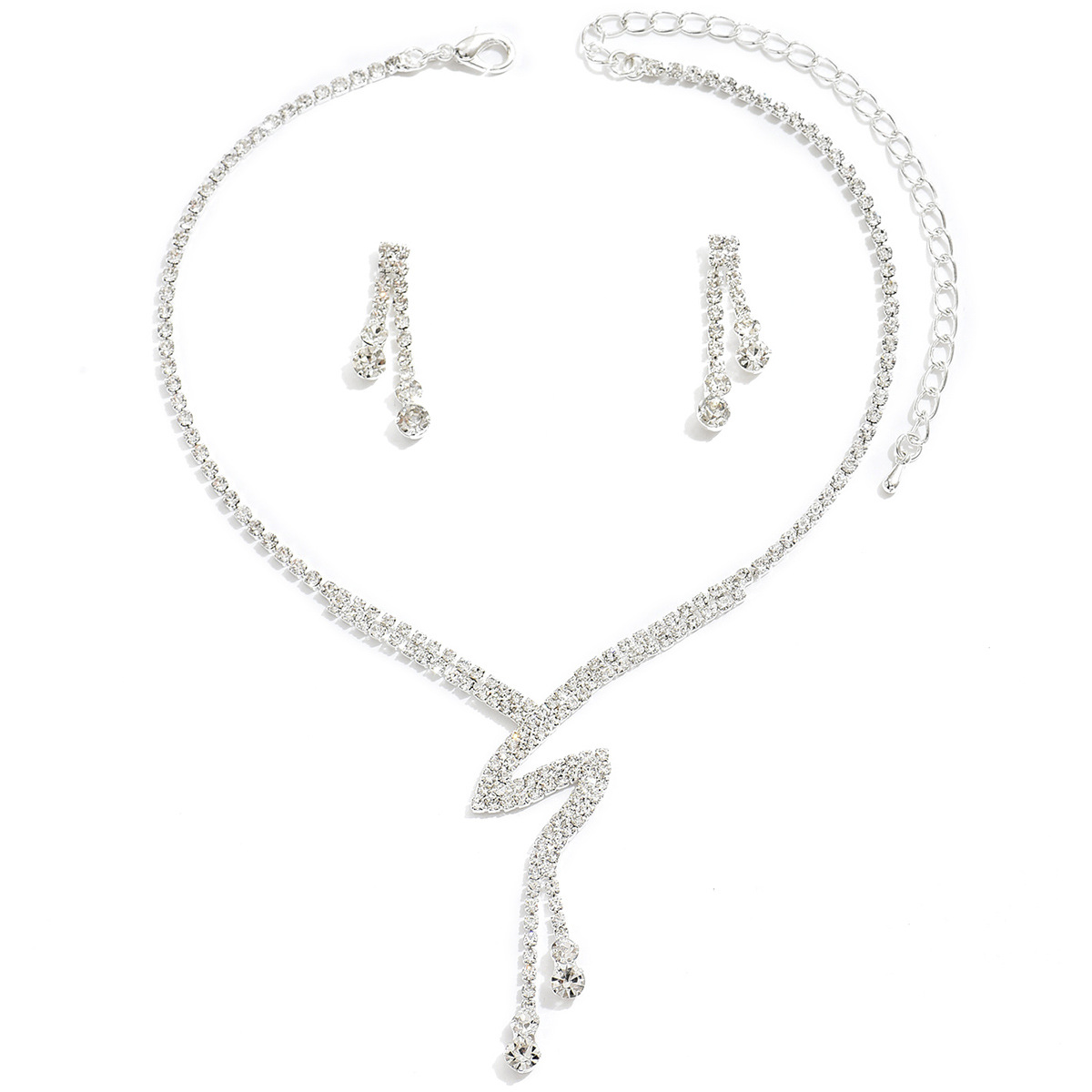 European and American light luxury high-end jewelry set necklace, niche lightning shaped collarbone chain, fashionable and versatile accessories wholesale pic 19