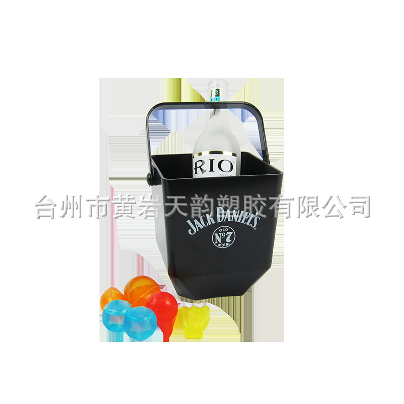 Factory processing and customization of thickened square hand-held ice cube buckets for bar use, with 1.7L small ice cube buckets in stock for foreign trade pic 5