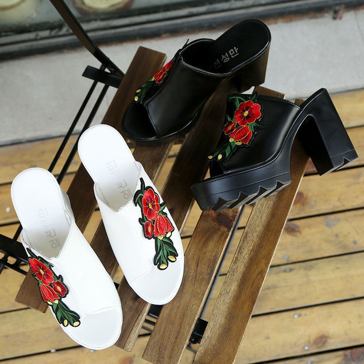 2024夏季新款高跟露趾女拖鞋轻便粗跟鱼嘴外穿女凉拖个性水台女鞋详情2