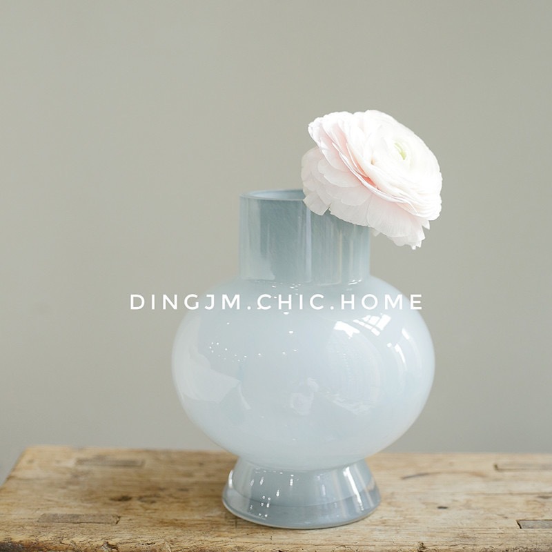 Nordic InS-style valley vase, irregular glass vase, high-end home living room decoration flower arrangement pic 3