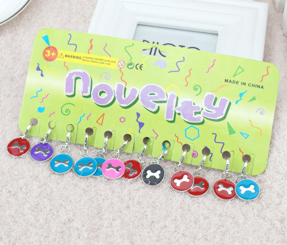 Pet zinc alloy bone pendants, exquisite and elegant pet dog tags, outdoor anti-loss pet store cat tags wholesale pic 6