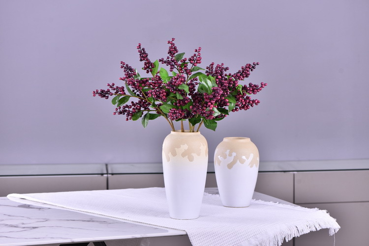 Wholesale of artificial small mountain fruit, wintergreen fruit, deep purple artificial berries, living room home soft decoration, and money fruit from the original factory pic 13