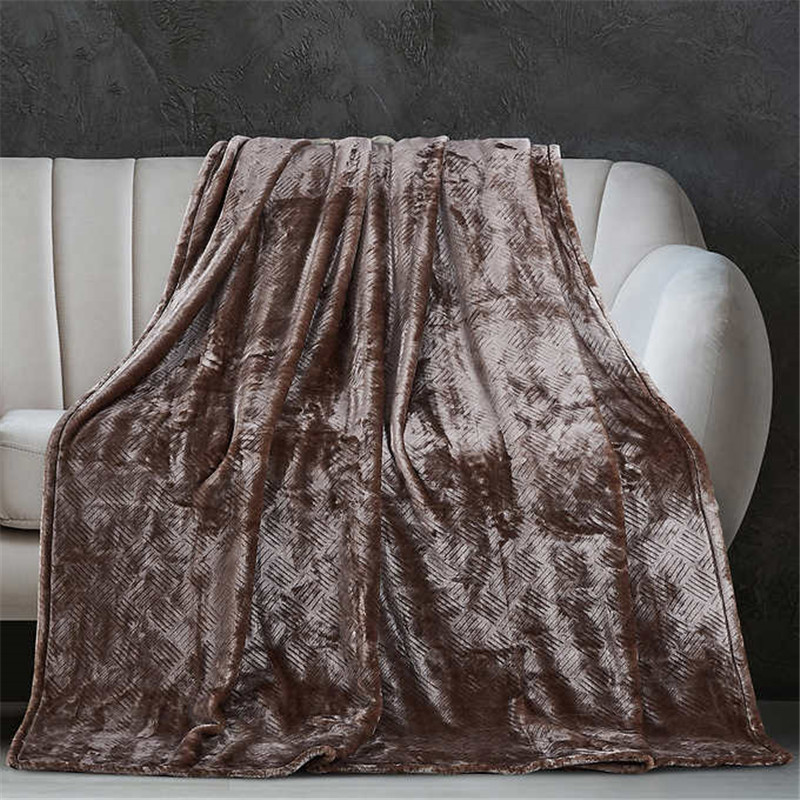 Flannel blanket, small winter single-person cover blanket, embroidered logo, office midday rest air conditioner, coral fleece nap blanket pic 12