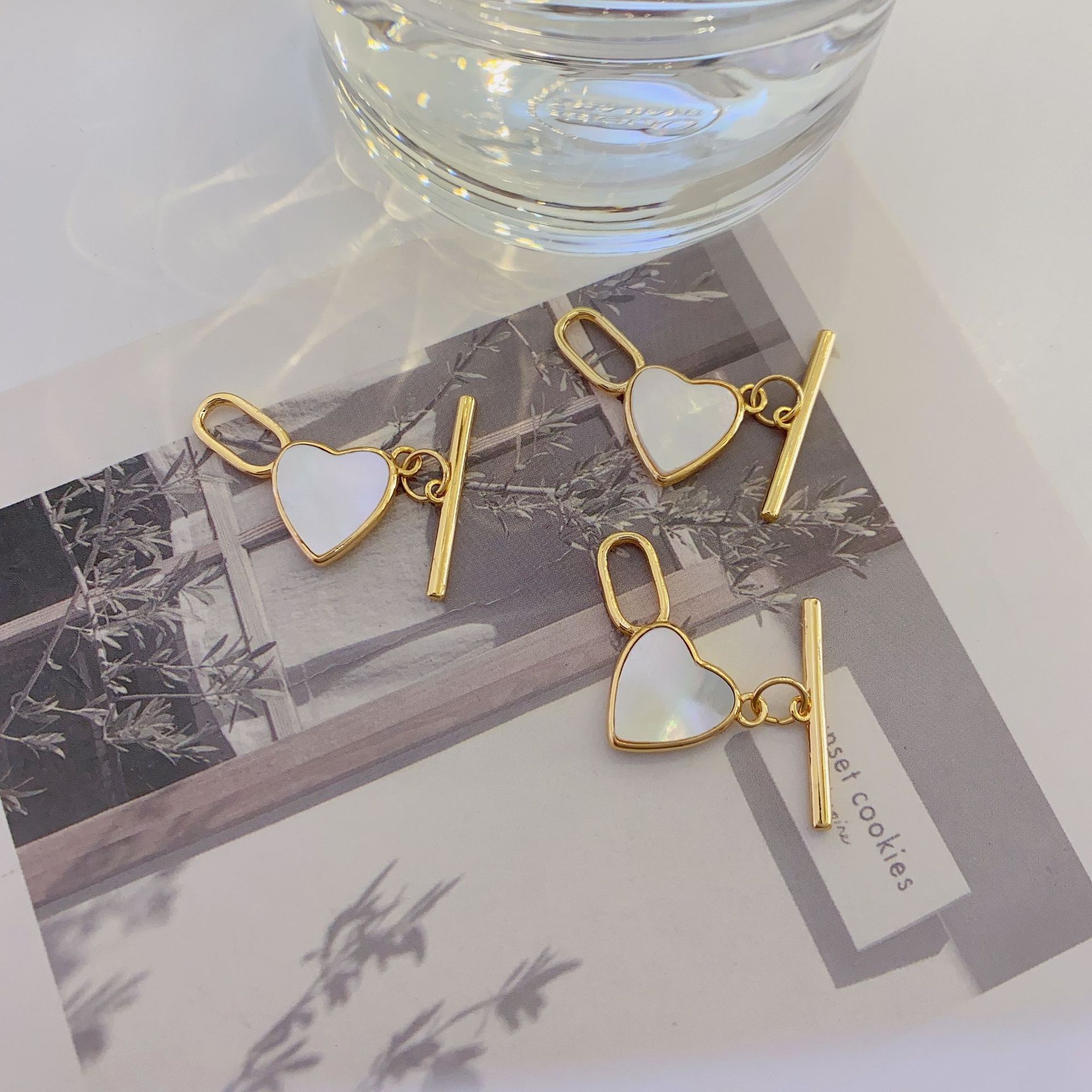 18k gold ot clasp gold heart-shaped real shell necklace bracelet link clasp Heart-shaped niche accessory diy handcrafted pic 5