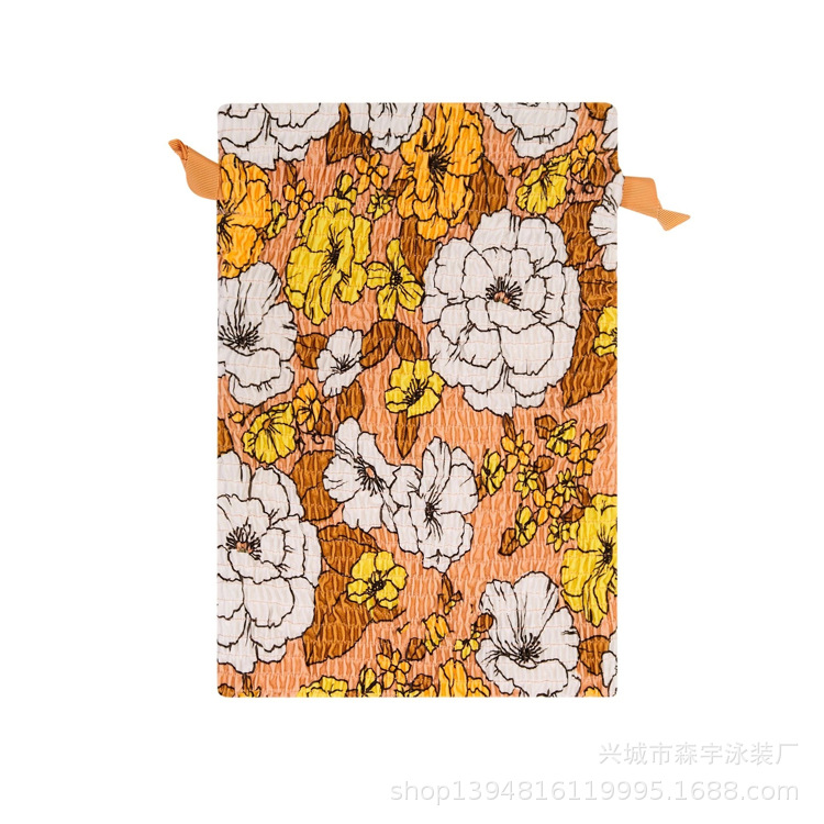 The 11-color INS triangular double-sided swimsuit with strapless and pleated designs from Europe and America has swept the new bikini style pic 47