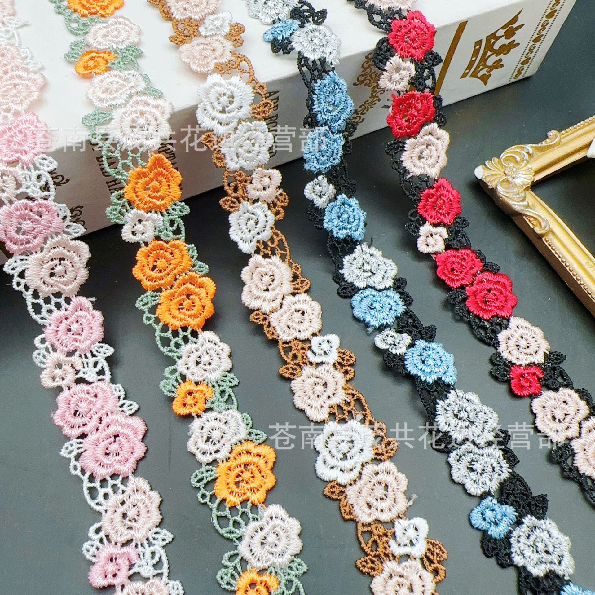 Water-soluble multi-color embroidered lace rose, water-soluble barcode, Chinese and ethnic style cheongsam clothing lace accessories pic 9
