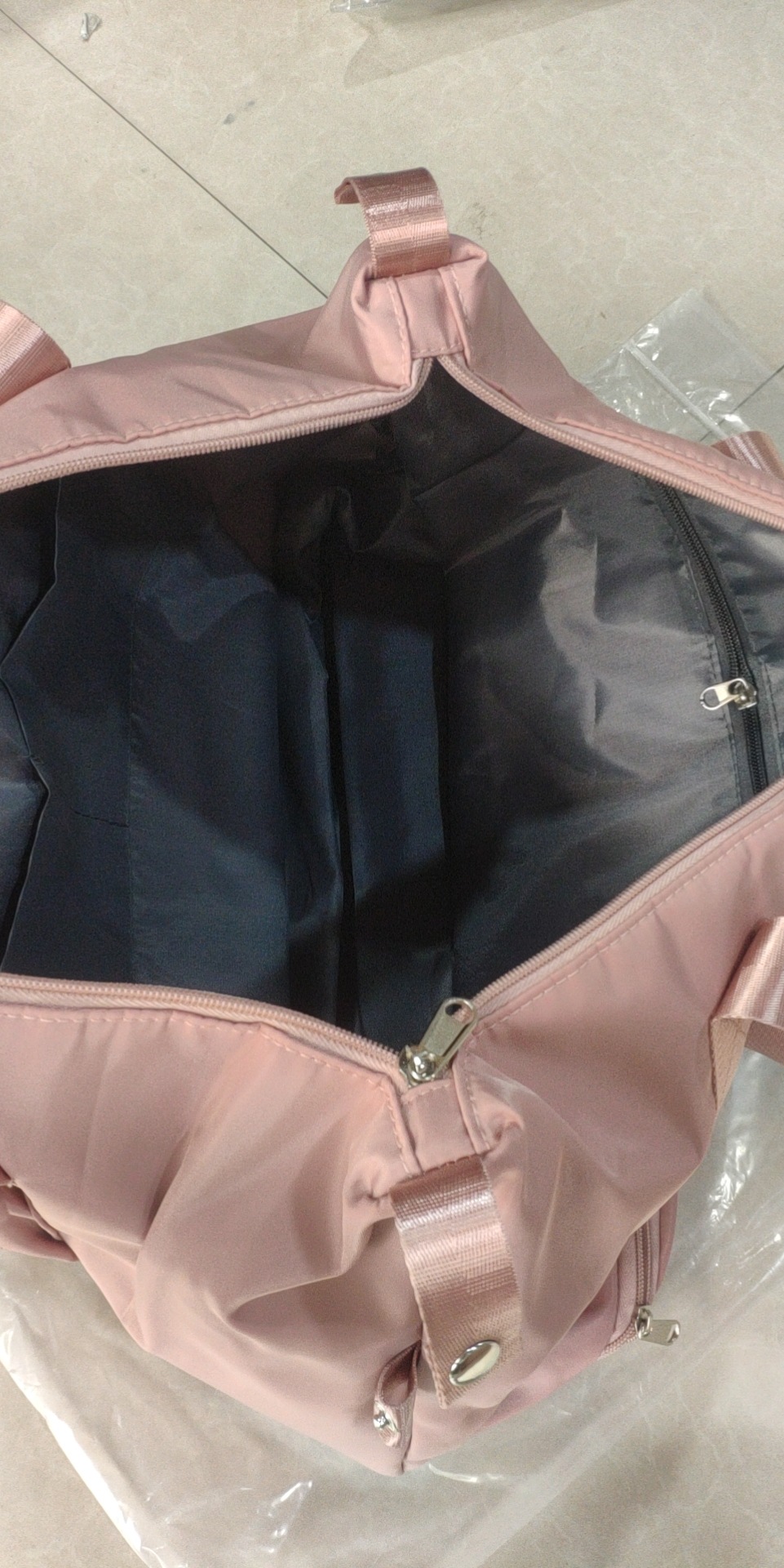 Wholesale dry and wet separation sports hand-held shoulder bags, yoga and fitness bags, folding and storage large-capacity travel bags, LOGO pic 2