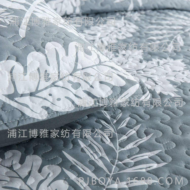 Maple leaf polyester yarn-dyed jacquard double-layer yarn three-piece set, coconut large wood buttonhole tightly spun yarn-dyed gauze pic 9