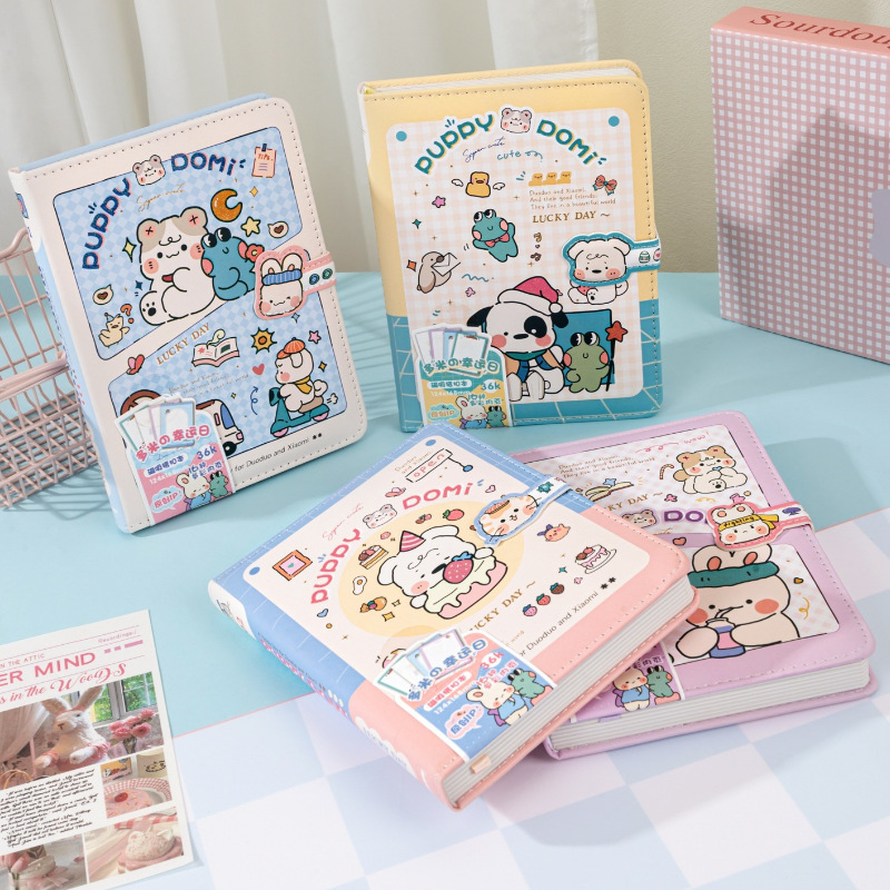 伊莎儿原创IP小狗多米36K磁扣本可爱插画防水彩页设计手账笔记本YL017-LB36K44-8260详情2