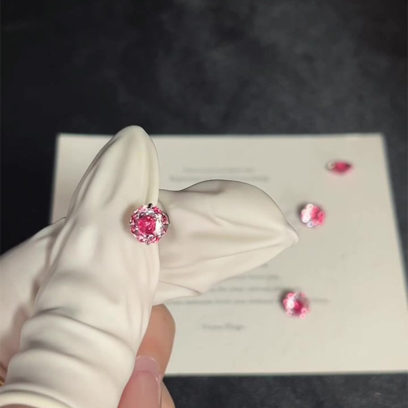 「糖心玫瑰」爆闪时尚个性风锆石耳钉耳骨钉独特百搭精致钛钢耳饰详情3