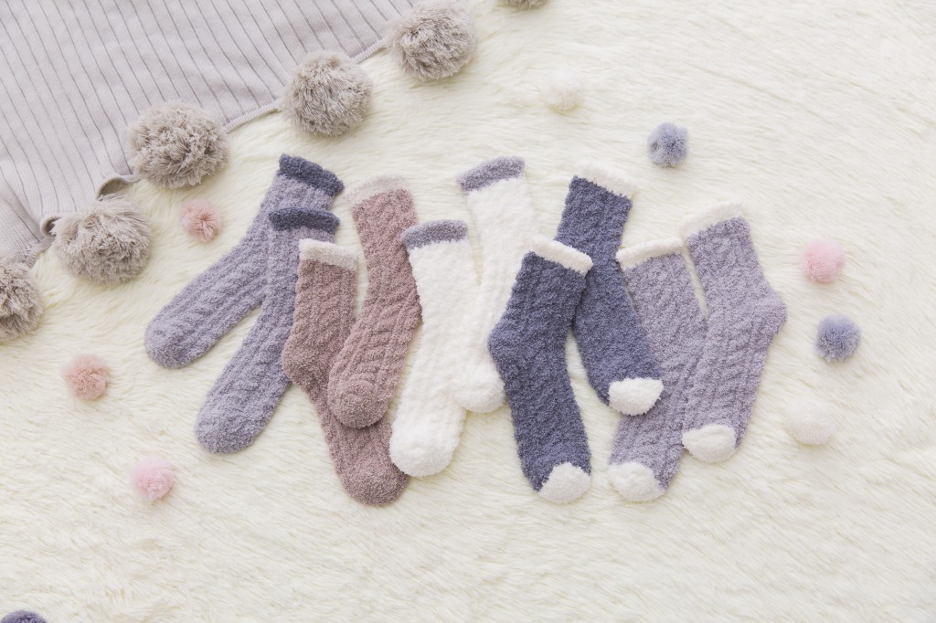 珊瑚绒女袜子批发 韩版家居珊瑚绒加绒加厚保暖中筒地板袜详情8