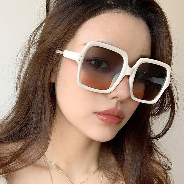 Retro large-framed custom-made sunglasses, feminine personality, street style, large-face slimming sunglasses, UV protection, natural face glasses pic 1