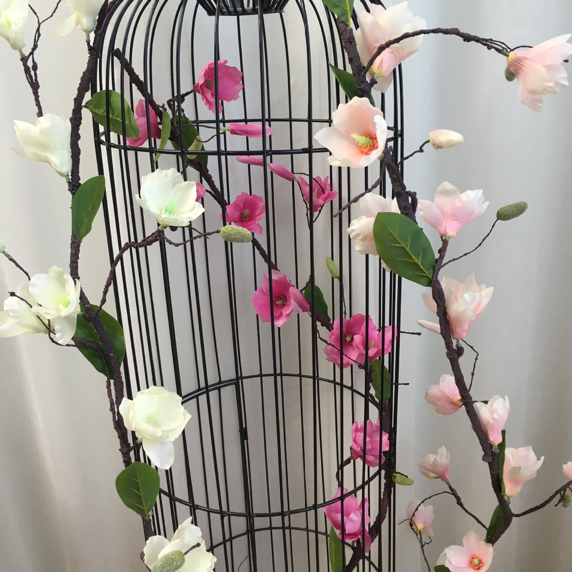 Artificial magnolia vine, artificial magnolia wedding and home decoration artificial flower factory direct sales, foamed branch shaped tree vine pic 11