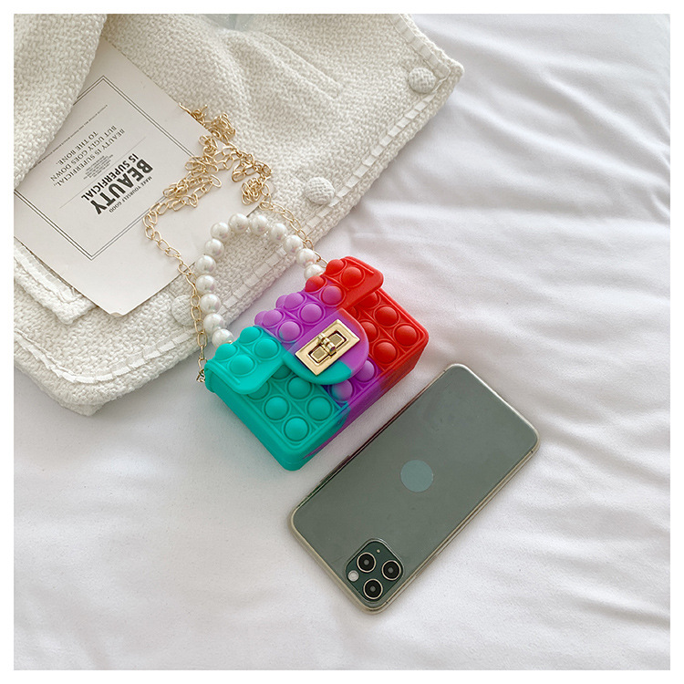 A new silicone bag for women in spring 2022, a trendy and avant-garde rat-killing pearl chain small square bag pic 66