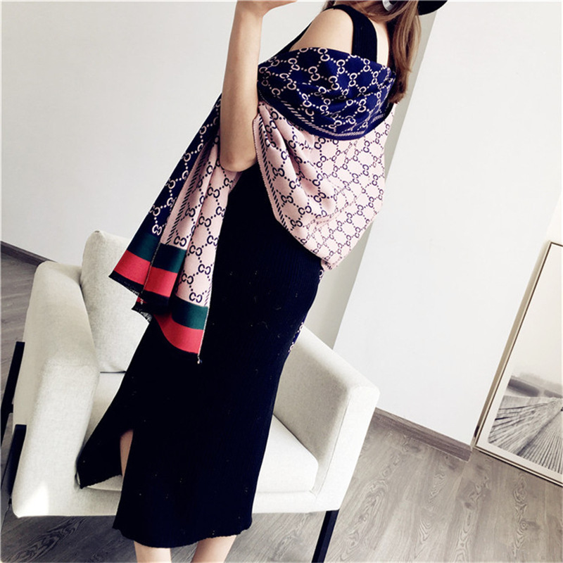 英伦格子围巾女冬季 羊绒混纺字母大披肩 千鸟格流苏潮牌羊绒围巾详情18