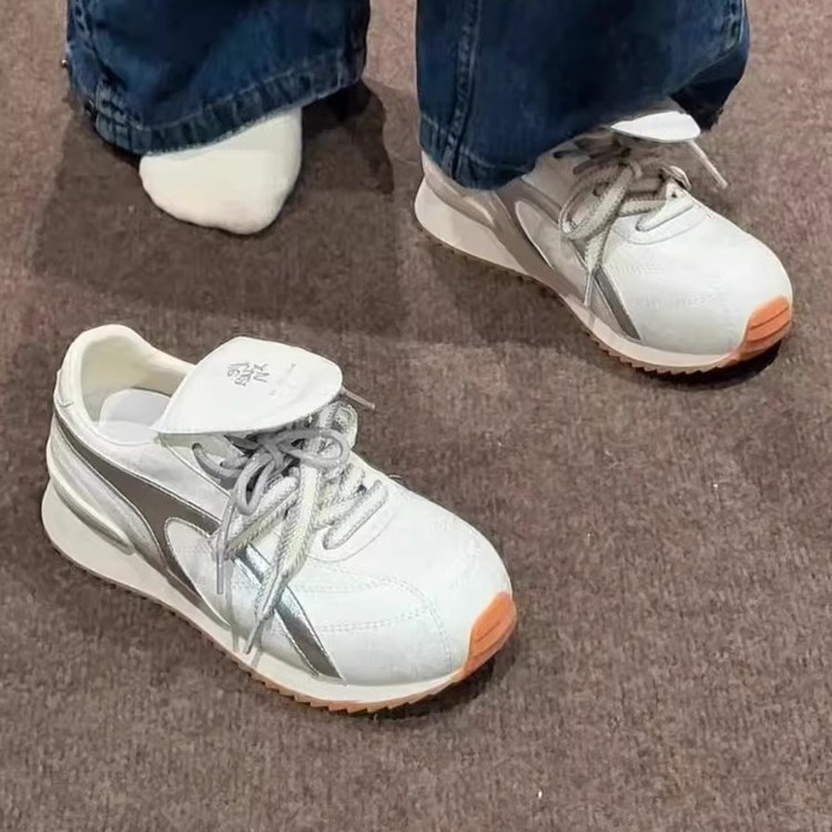 软底德训鞋女2025年新款春夏季厚底蕾丝珍珠休闲百搭阿甘鞋运动鞋详情6
