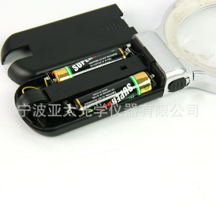 厂家供应 台式 直柄两用90mm光学镜面2.5倍高清阅读led照明放大镜详情5