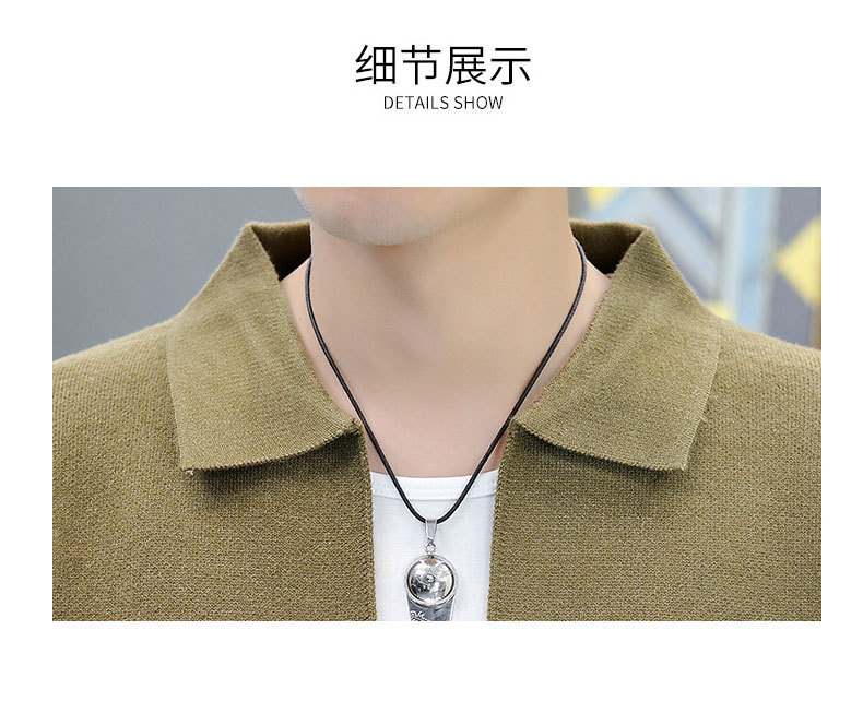 A lapel knitted cardigan for men is a trendy and versatile choice for spring and autumn. It features a personalized embroidered top and a fashionable and casual bag jacket pic 12