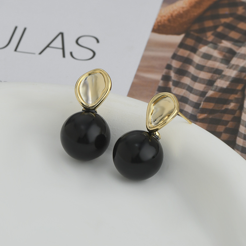 S925银针韩系气质灰珍珠耳钉金色几何高级感耳环简约通勤百搭耳饰详情12