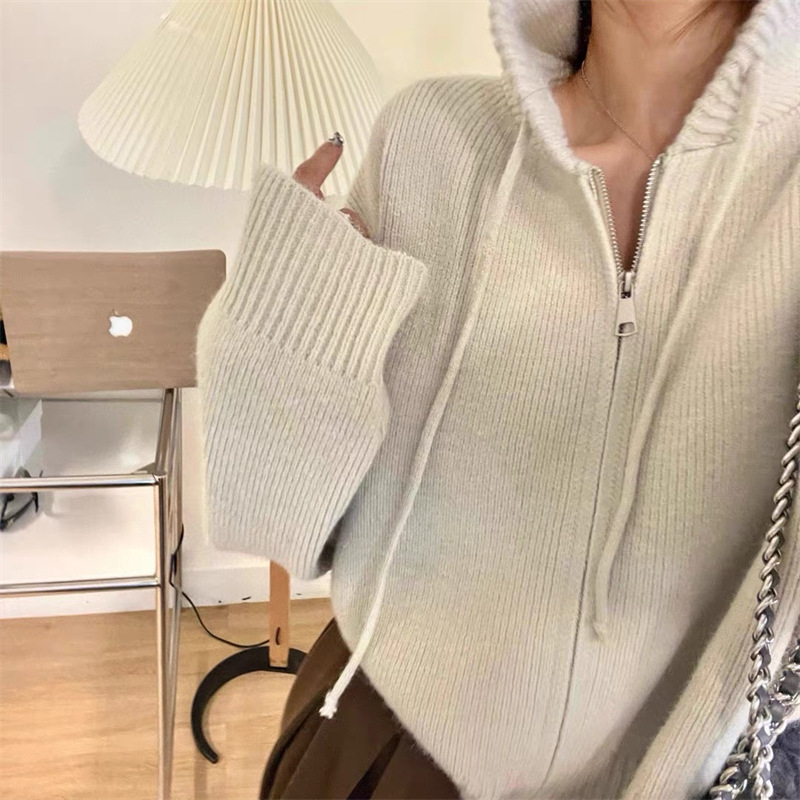 韩系设计感拉链连帽针织开衫女春秋新款宽松休闲短款慵懒毛衣外套详情20