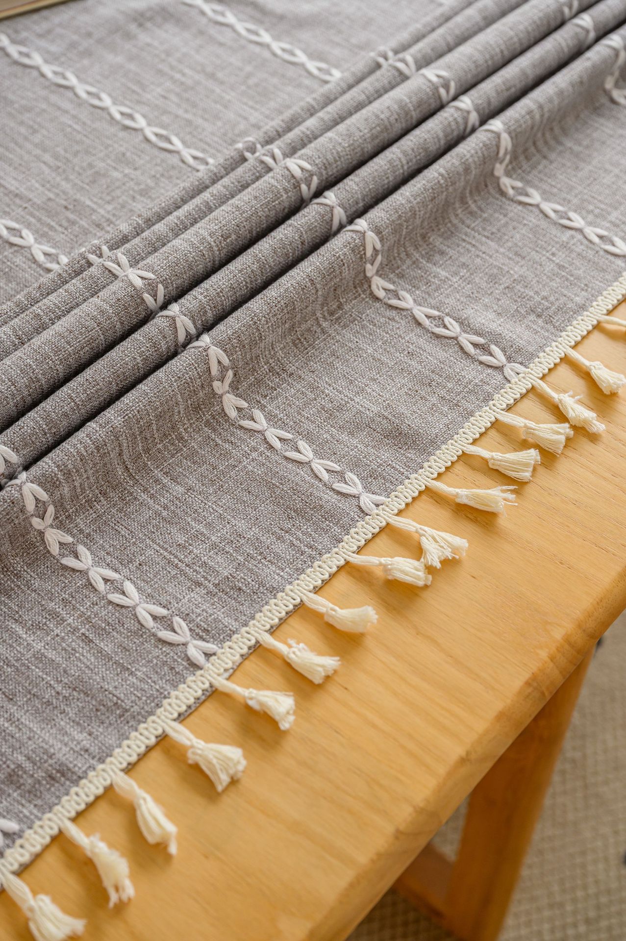 Cross-border three-dimensional embroidered striped tablecloth, popular black solid color, white cotton and linen tablecloth cover, fabric outdoor party pic 100