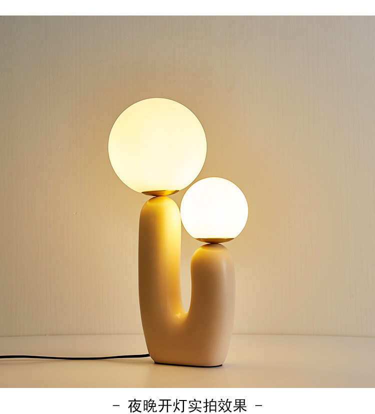 Nordic minimalist table lamp, personalized and light luxury bedside cartoon cute decoration, bedroom, study and living room LED table lamp pic 9