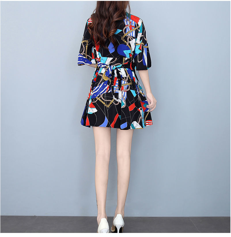 夏季套装女式潮流时尚连衣裙短裤两件套碎花雪纺显瘦遮肉薄款套装详情23