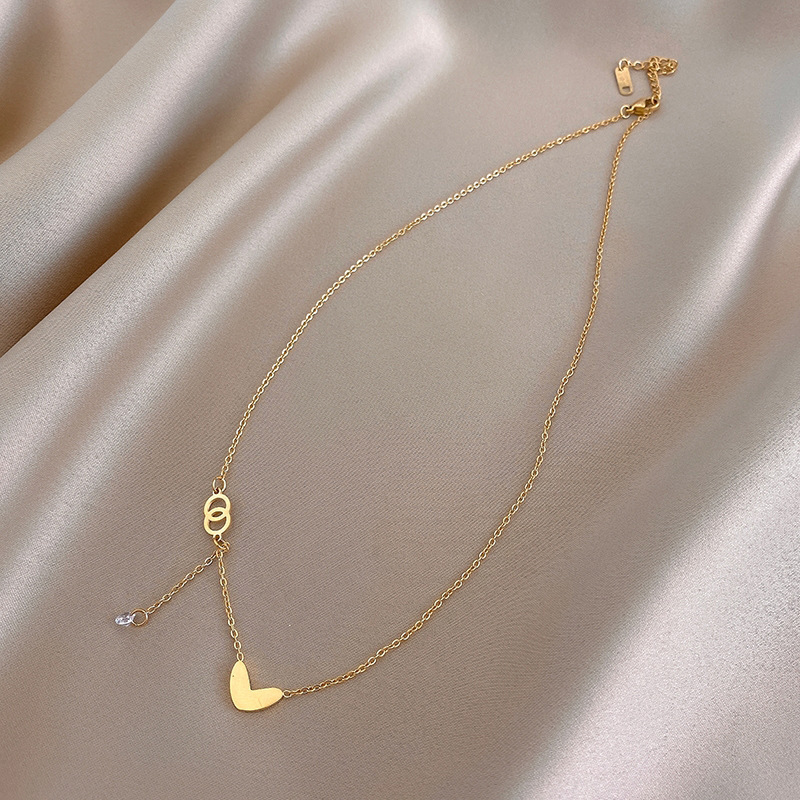 Titanio acero collar mujer inglés número mariposa pequeña cintura bruta clavícula gargantilla influencers en vivo el mismo estilo no se pierde color accesorios marea pic 28