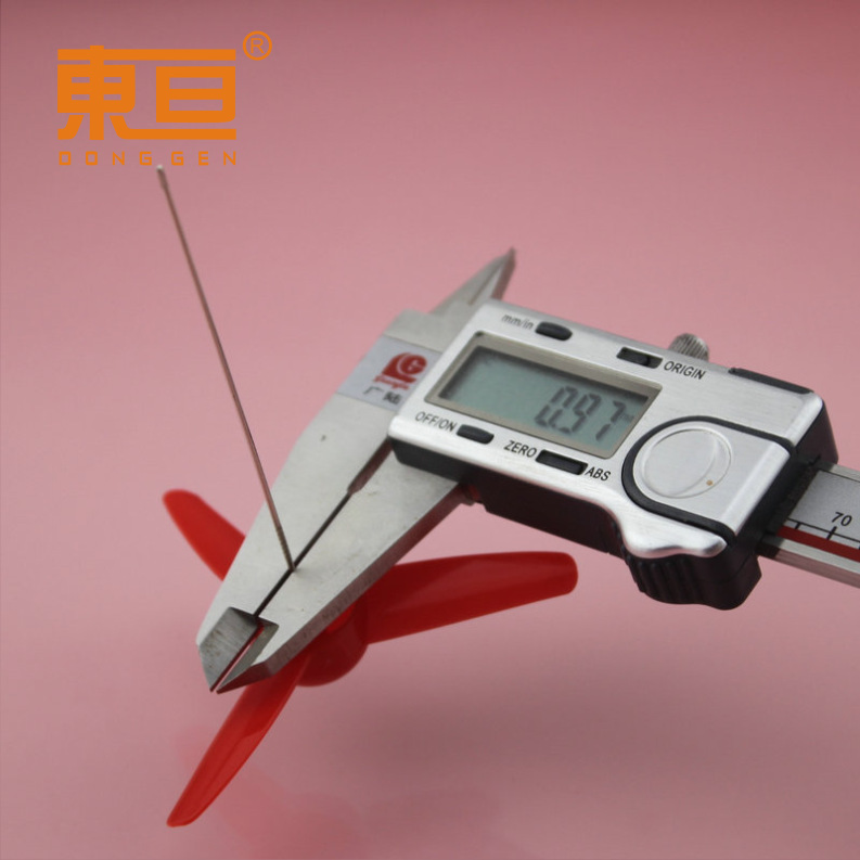Φ803Y1A red three-blade propeller fan blade toy accessory small production part 1mm hole pic 1