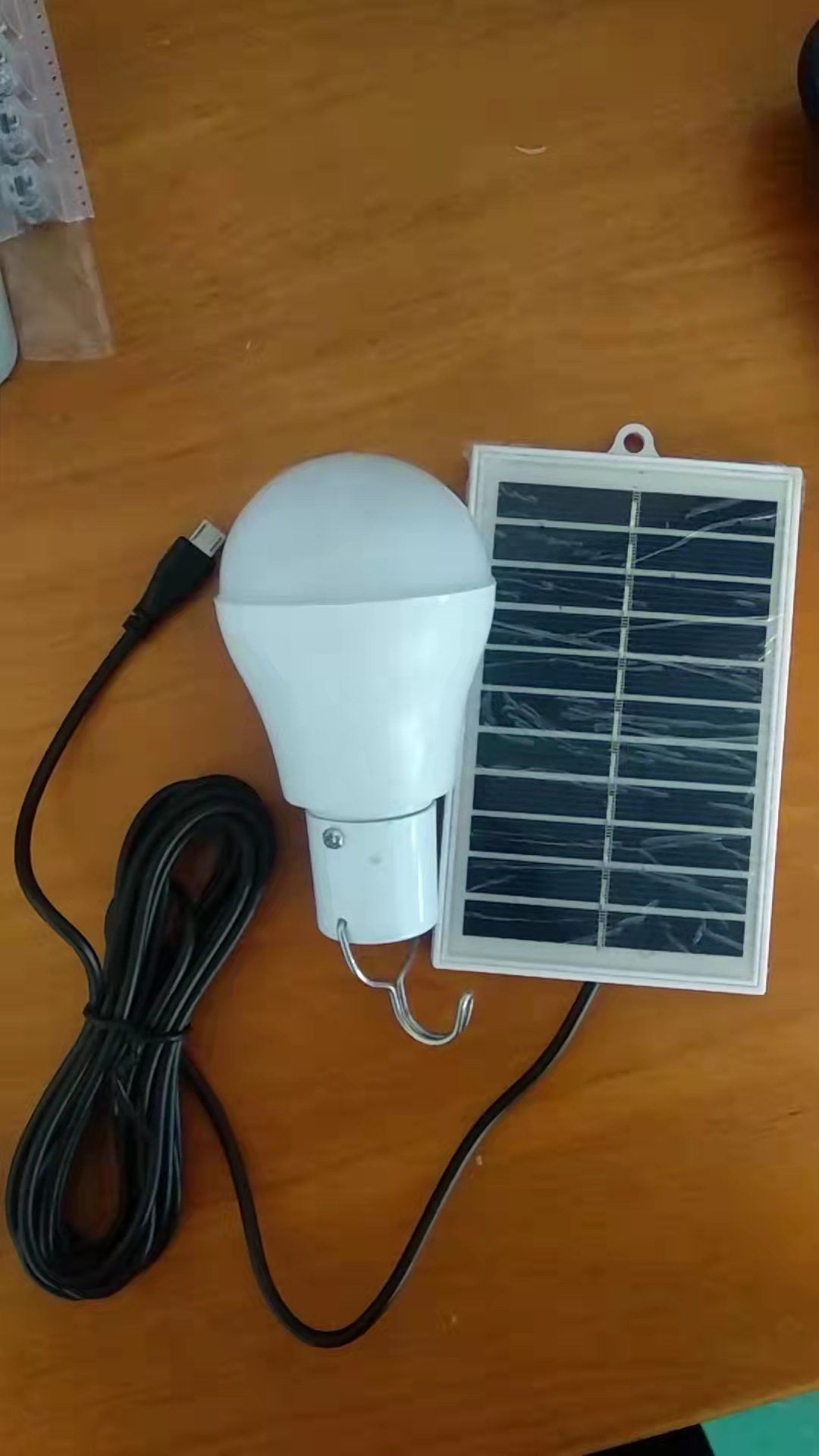 Solar-charged led bulb split type with extension cord, street stall, night market, outdoor camping power outage emergency light pic 1