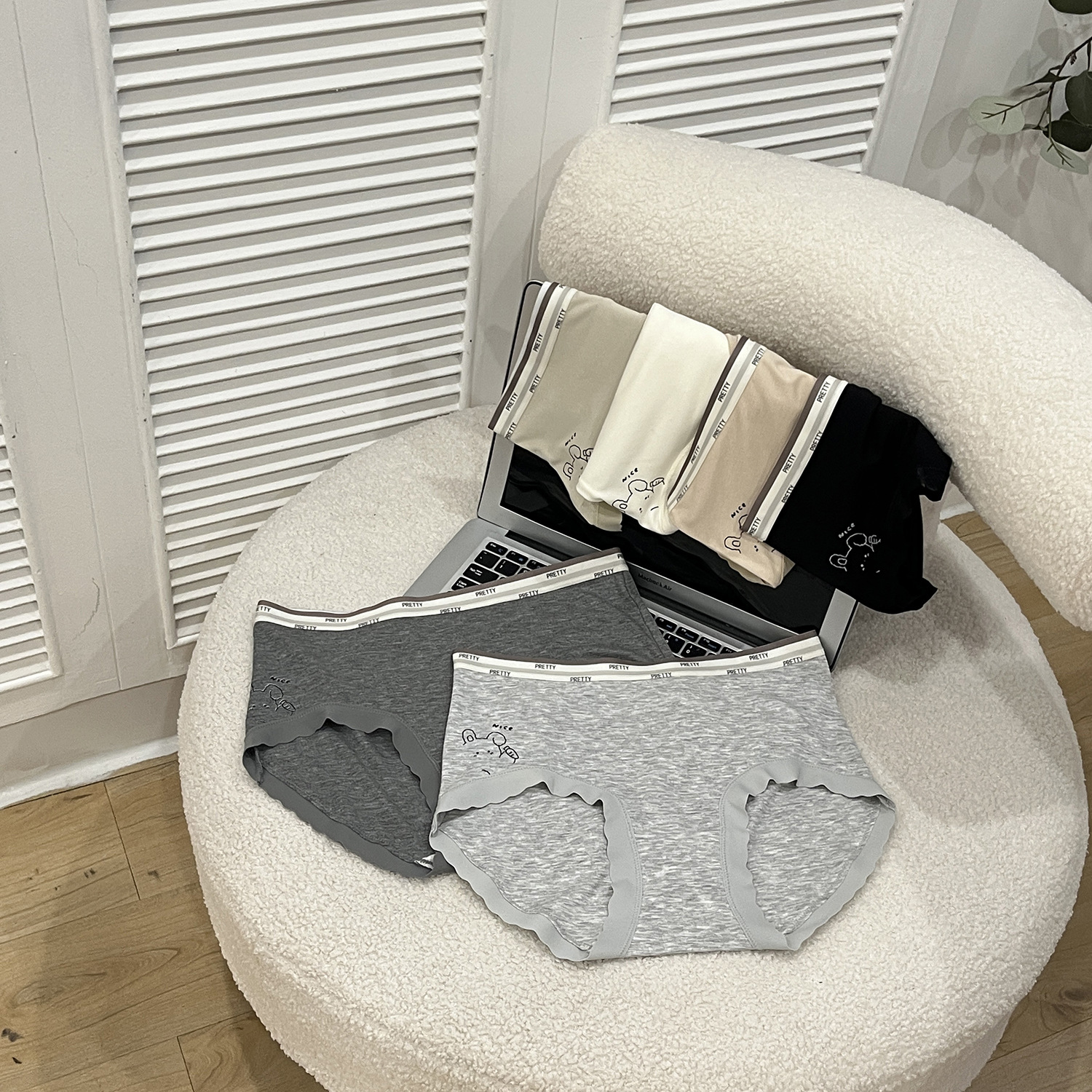 百搭简约内裤女生中腰三角裤日系少女裤衩透气抗菌裆女士裤头批发详情6