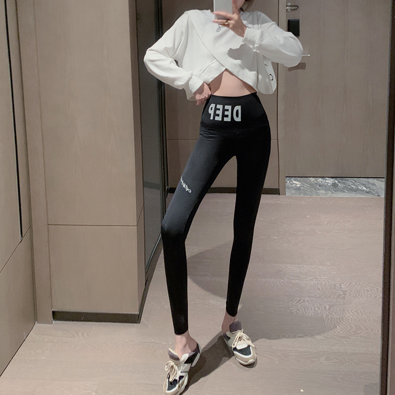Three-point shark pants leggings for women, five-point summer thin tight-fitting outerwear, and nine-point letter-shaped belt-cinching and hip-lifting Barbie pants pic 37