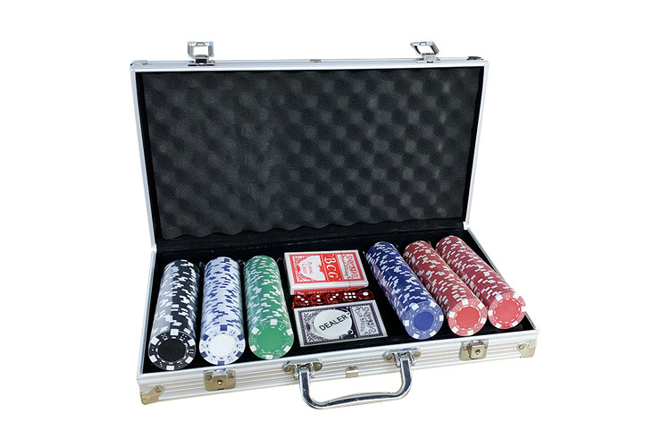 Factory direct sales, large quantities of chips in stock, 100 pieces, 200 pieces, 300 pieces, 500 pieces aluminum box chip sets pic 12