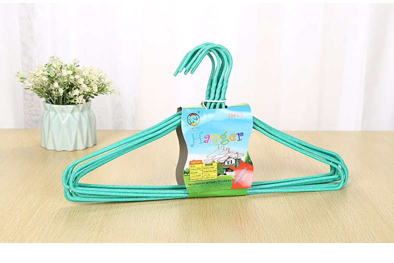Modern and simple adult thickened clothes drying rack with hanging buckle design, easy to dry and leave no trace on the dipped plastic clothes rack pic 6