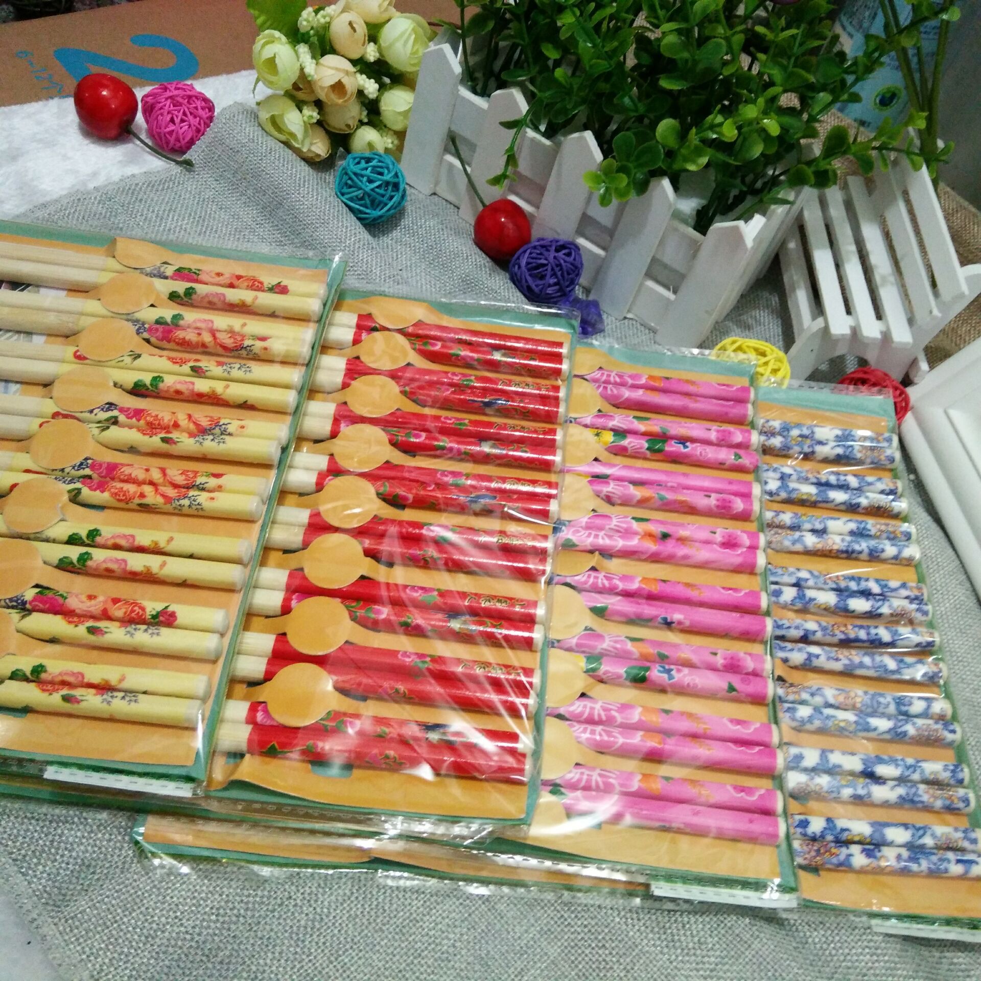 New eco-friendly and disinfected chopsticks, hot pot chopsticks, bamboo chopsticks, natural bamboo and wood unpainted chopsticks, 5 pairs, 10 pairs, hotel chopsticks pic 6