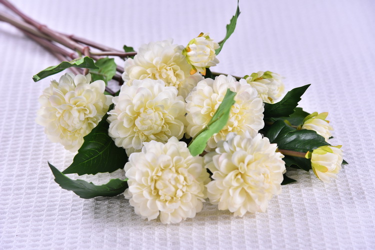Huazhi Artificial Flower Xiaoli Flower, high-end artificial Xiaoli Chrysanthemum, Home wedding model room decoration Artificial Flower Xiaoli Flower pic 15