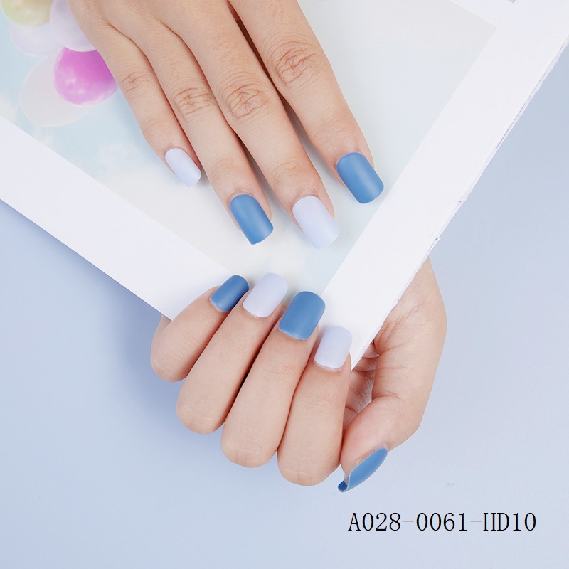Short square-headed false nail patches for autumn and winter color contrast wearing nails, maple leaf red and dark green mixed monochrome nail art products pic 36